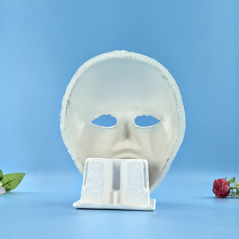 Pulp mold